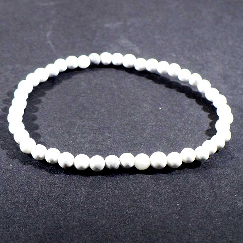 Bracelet en howlite perles rondes 4mm
