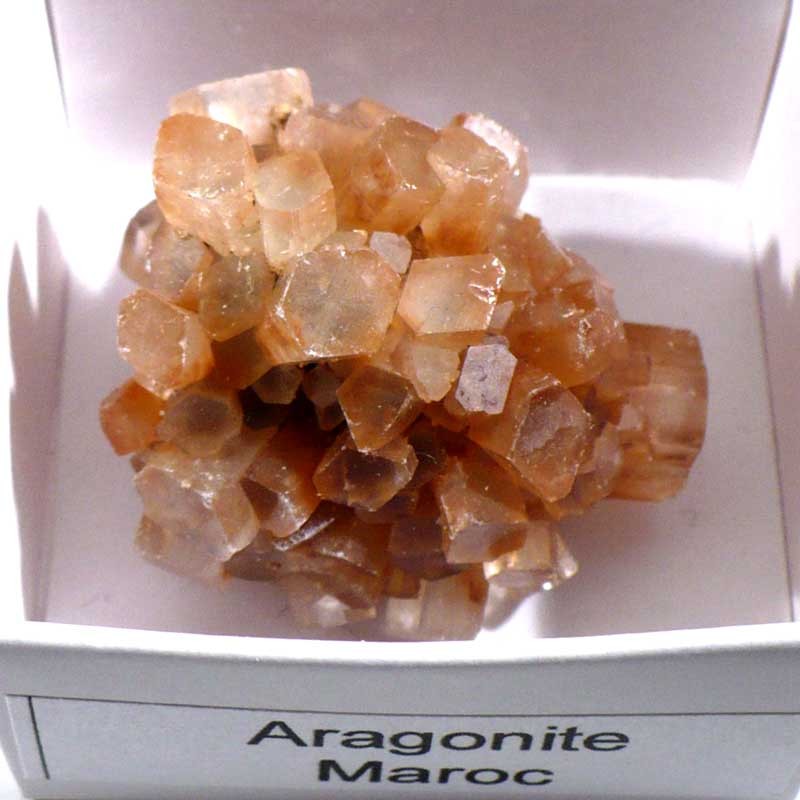 Aragonite en boule du Maroc - boite de collection 4cm