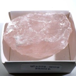 Quartz rose du Brésil - boite de collection 6cm