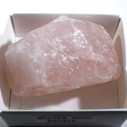 Quartz rose du Brésil - boite de collection 6cm