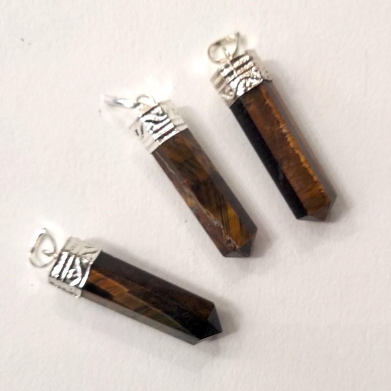 Pendentif pointe taillée en oeil de tigre