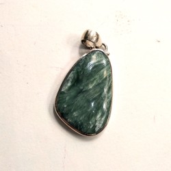 Pendentif goutte en séraphinite clinochlore et Argent
