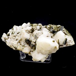 Epidote sur Albite de Madagascar