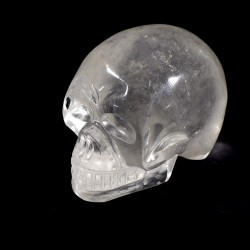 crâne sculpté en cristal de roche 5cm