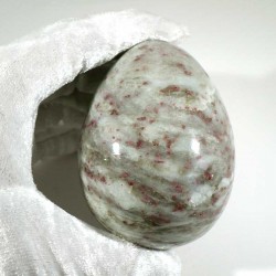 Oeuf en rubellite de Madagascar 8cm