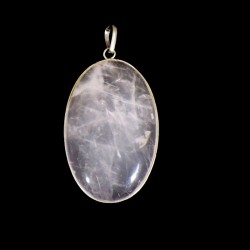 Pendentif sertis en quartz rose