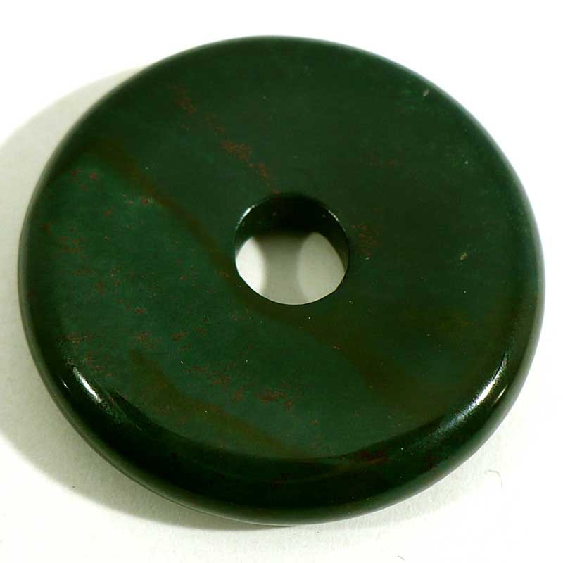 Pendentif donuts en jaspe héliotrope 3cm Pendentif donuts en jaspe héliotrope 3cm
