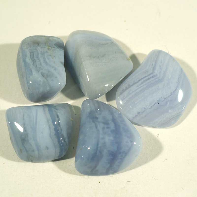 Agate calcédoine blue lace d'Afrique du sud - pierres roulées