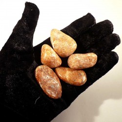 calcite orange du Brésil - pierres roulées