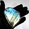 Forme libre en labradorite de Madagascar 9cm