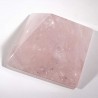 Pyramide taillée en quartz rose 6cm