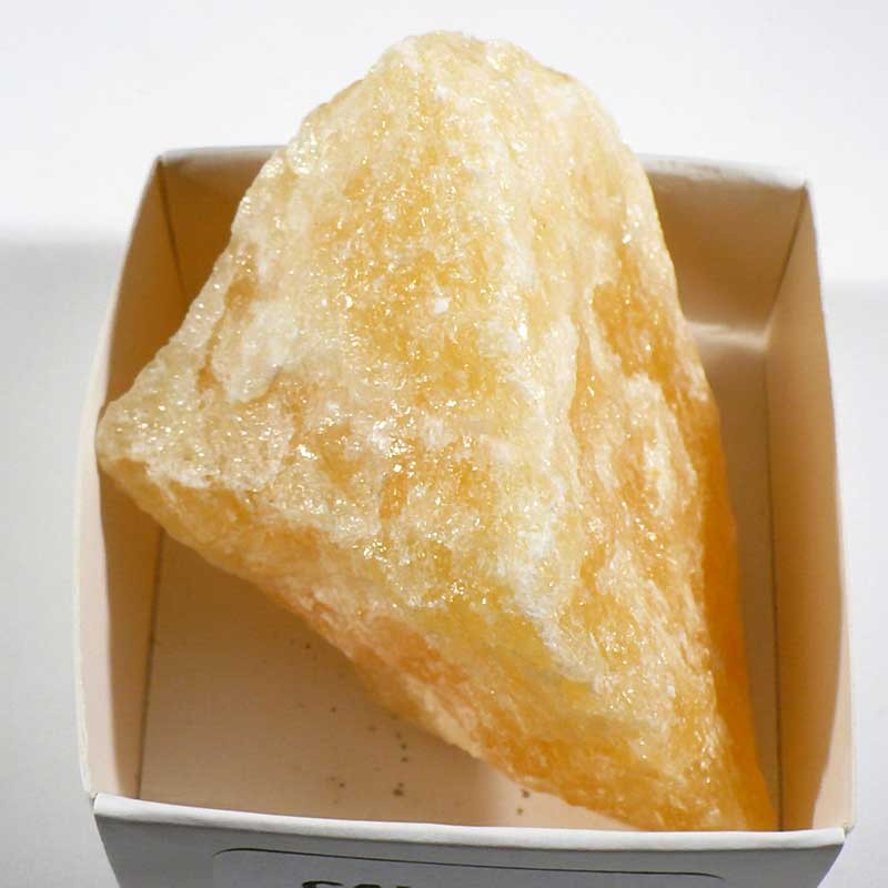 Calcite orange du Mexique - boite de collection 5cm