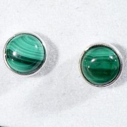puces d'oreilles serties d'argent en malachite