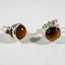 puces d'oreilles en œil de tigre serties en argent