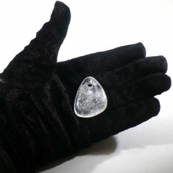 Pendentif galet plat en cristal de roche 4cm